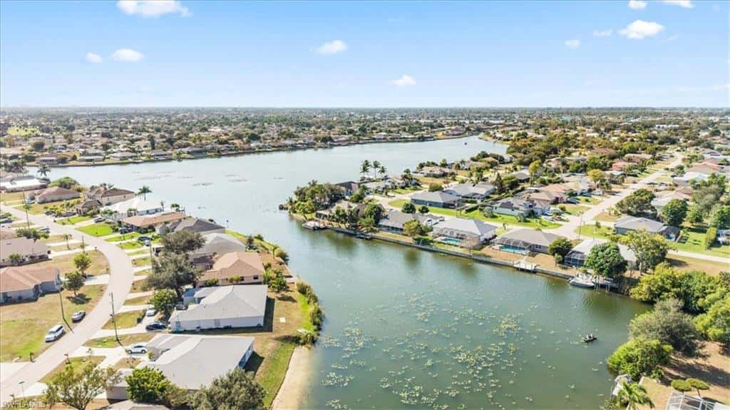 526 4th St, Cape Coral, photo 41