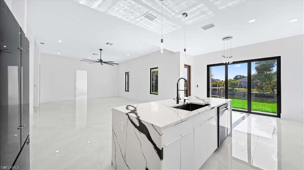 526 4th St, Cape Coral, photo 31