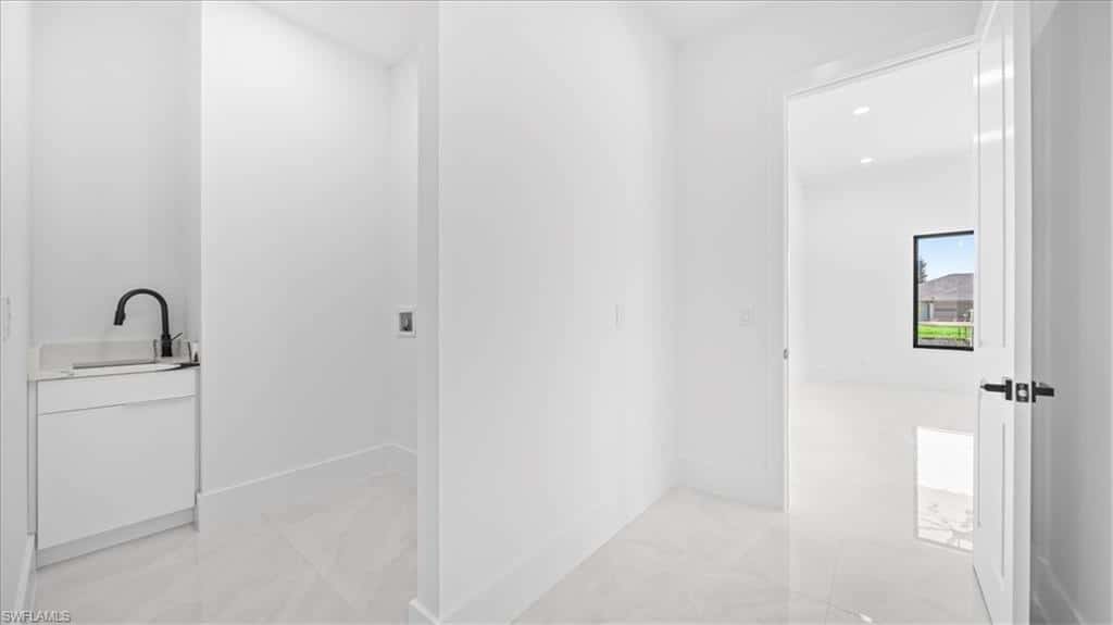 526 4th St, Cape Coral, photo 21