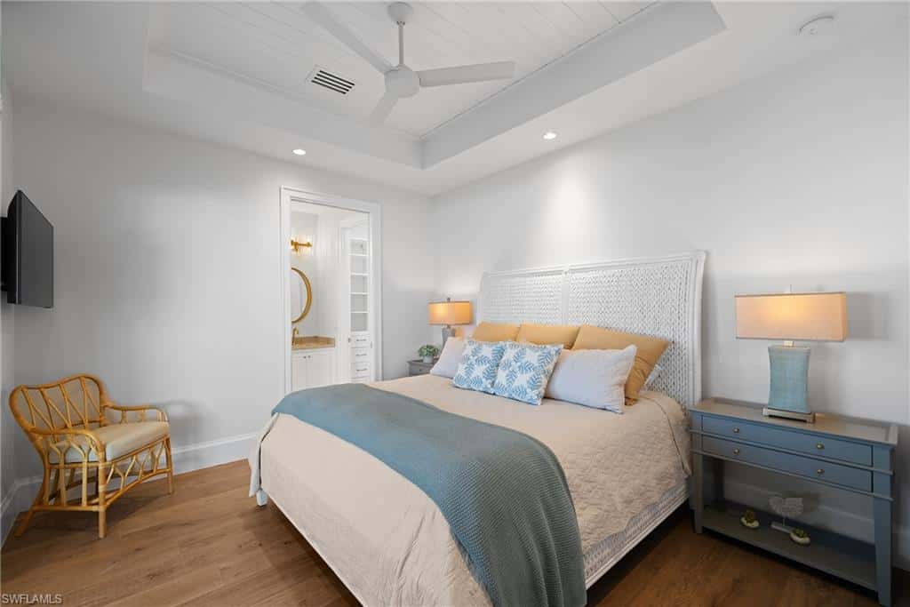 99 Saint Lucia Ln, Bonita Springs, photo 34
