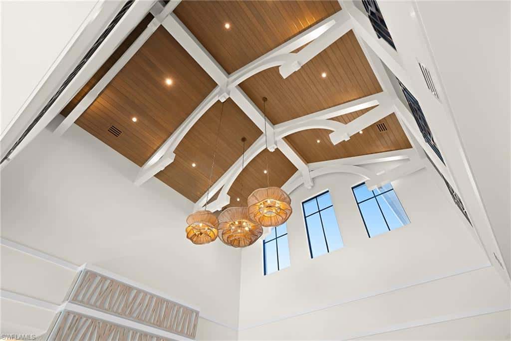 99 Saint Lucia Ln, Bonita Springs, photo 4