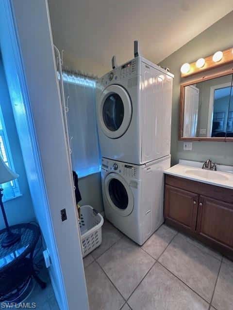 1105 Silver Lakes Blvd, Naples, photo 30