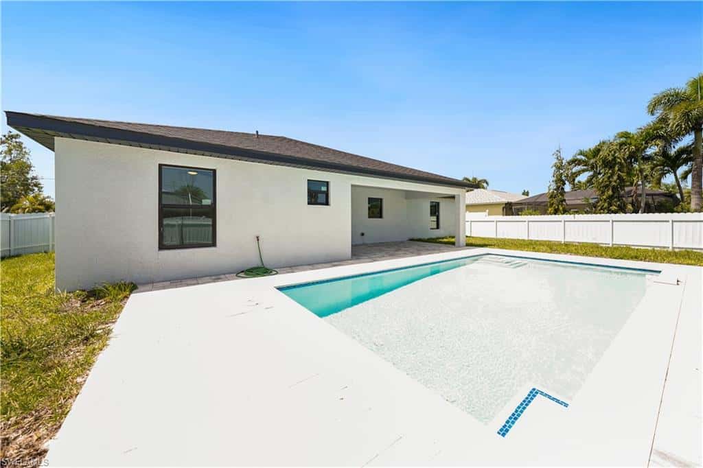 1213 22nd Pl, Cape Coral, photo 31