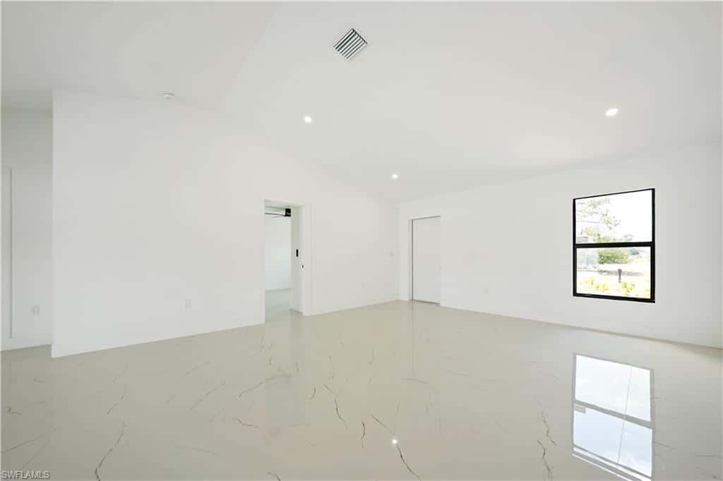 1213 22nd Pl, Cape Coral, photo 8