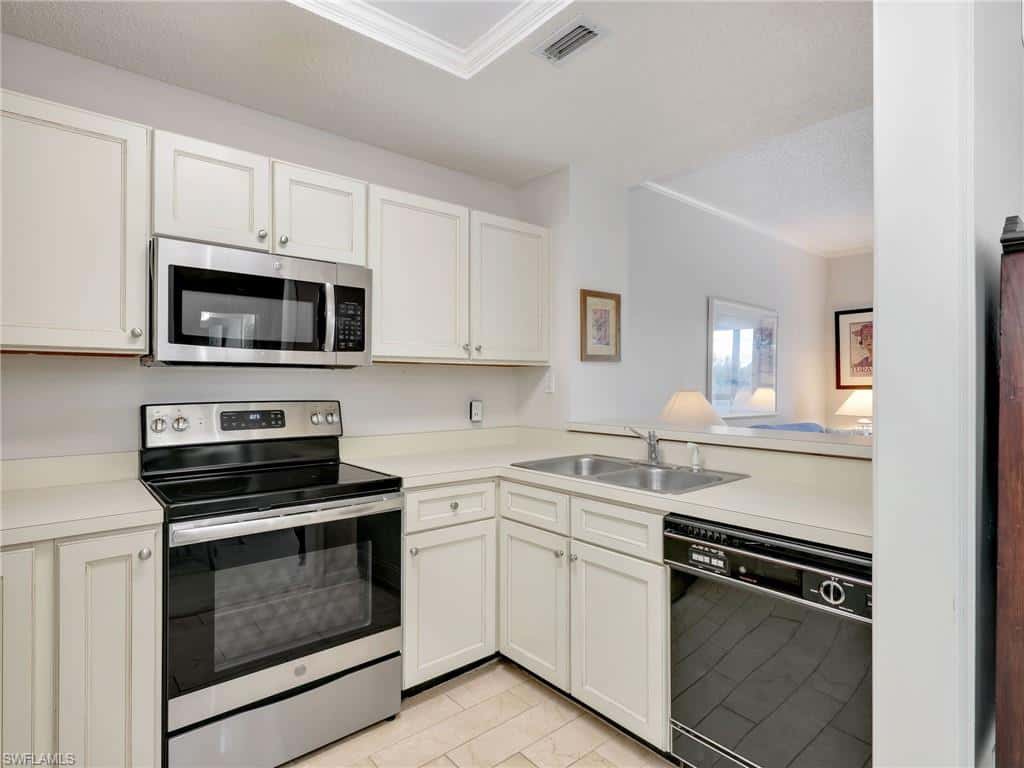 900 Arbor Lake Dr #9-301, Naples, photo 17