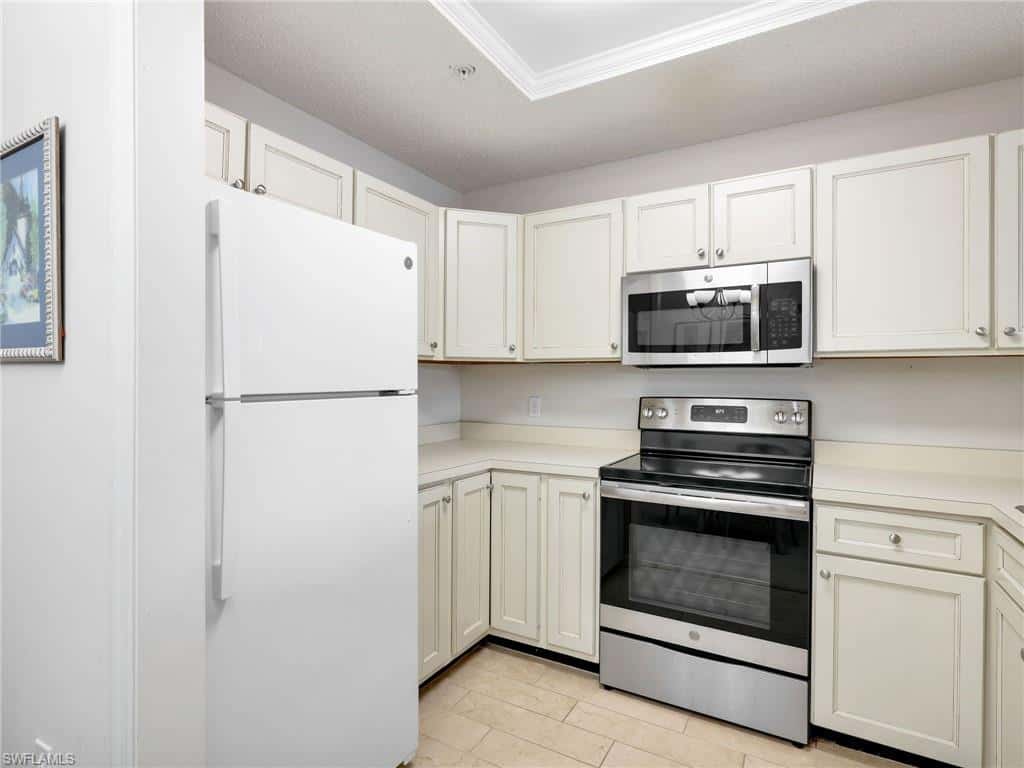900 Arbor Lake Dr #9-301, Naples, photo 16