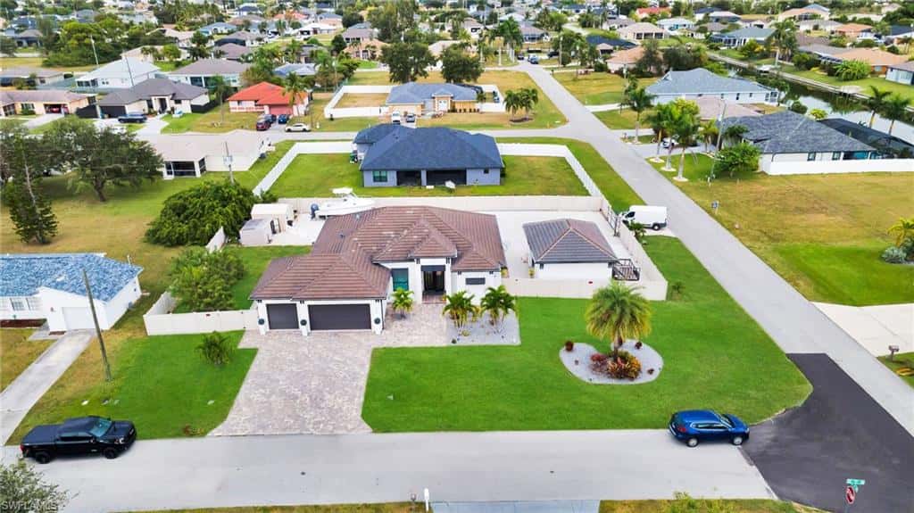 425 15th St, Cape Coral, photo 43