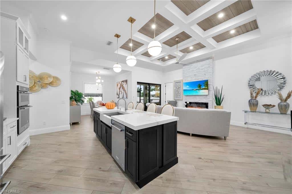 425 15th St, Cape Coral, photo 9