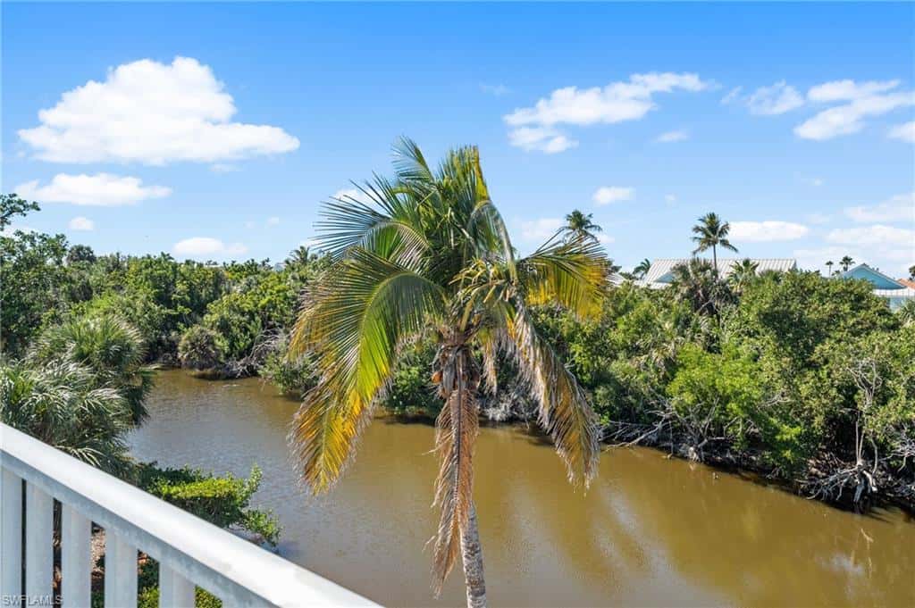 241 Violet Dr, Sanibel, photo 6