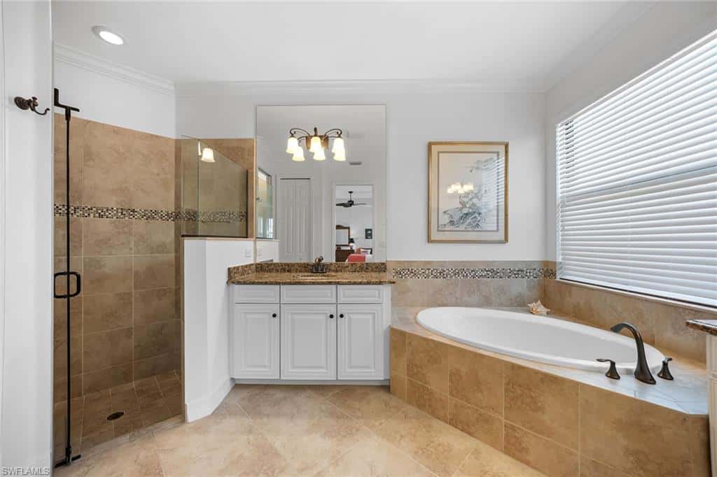 12504 Fenhurst Way, Naples, photo 18