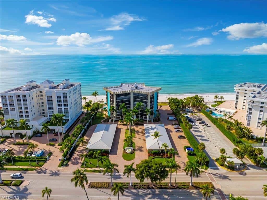 3399 Gulf Shore Blvd #111, Naples, photo 13