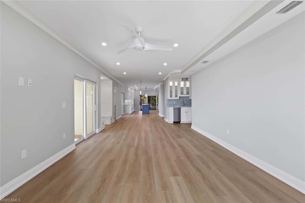 3399 Gulf Shore Blvd #111, Naples, photo 17