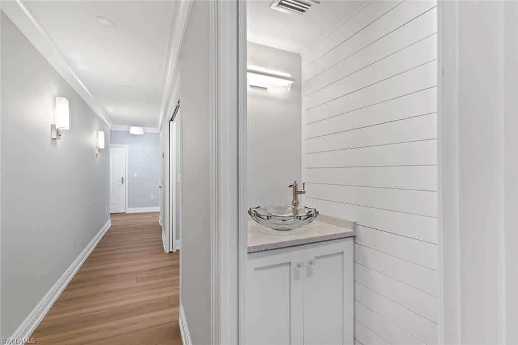 3399 Gulf Shore Blvd #111, Naples, photo 16