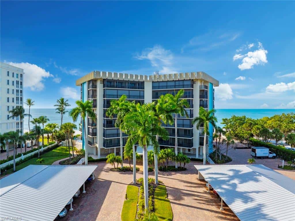 3399 Gulf Shore Blvd #111, Naples, photo 12