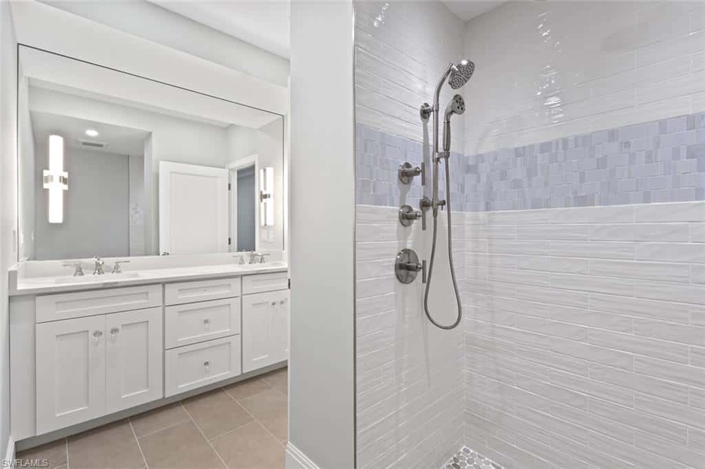 3399 Gulf Shore Blvd #111, Naples, photo 24