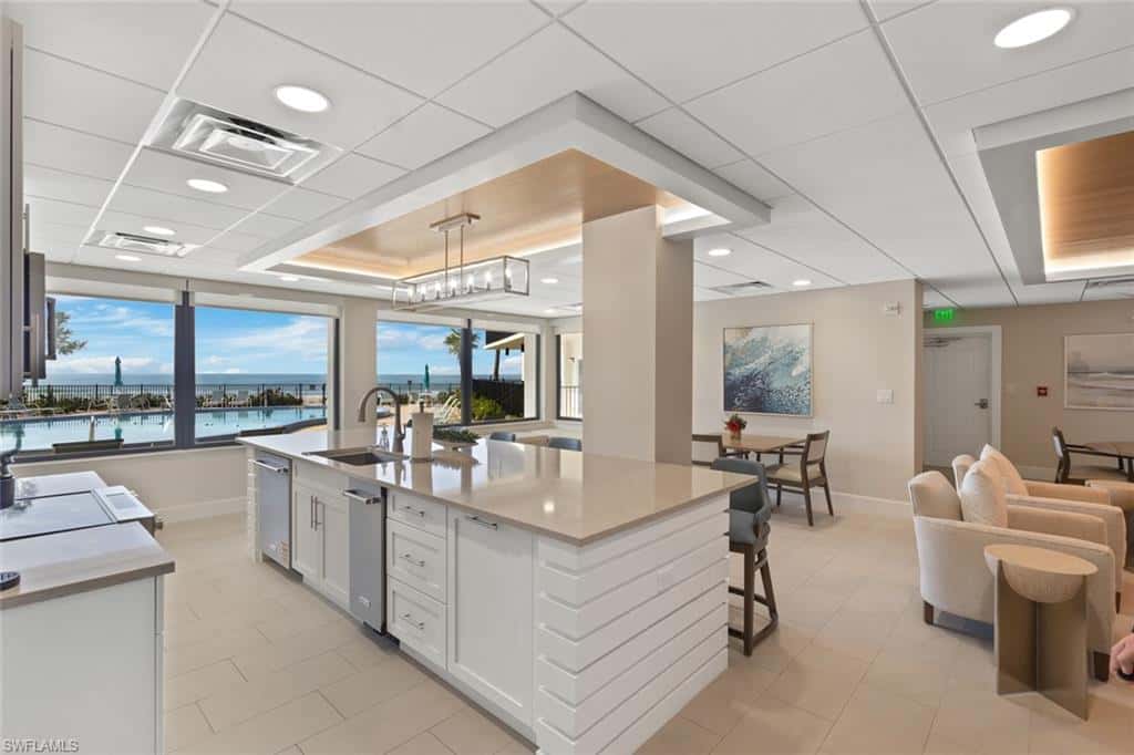 3399 Gulf Shore Blvd #111, Naples, photo 40