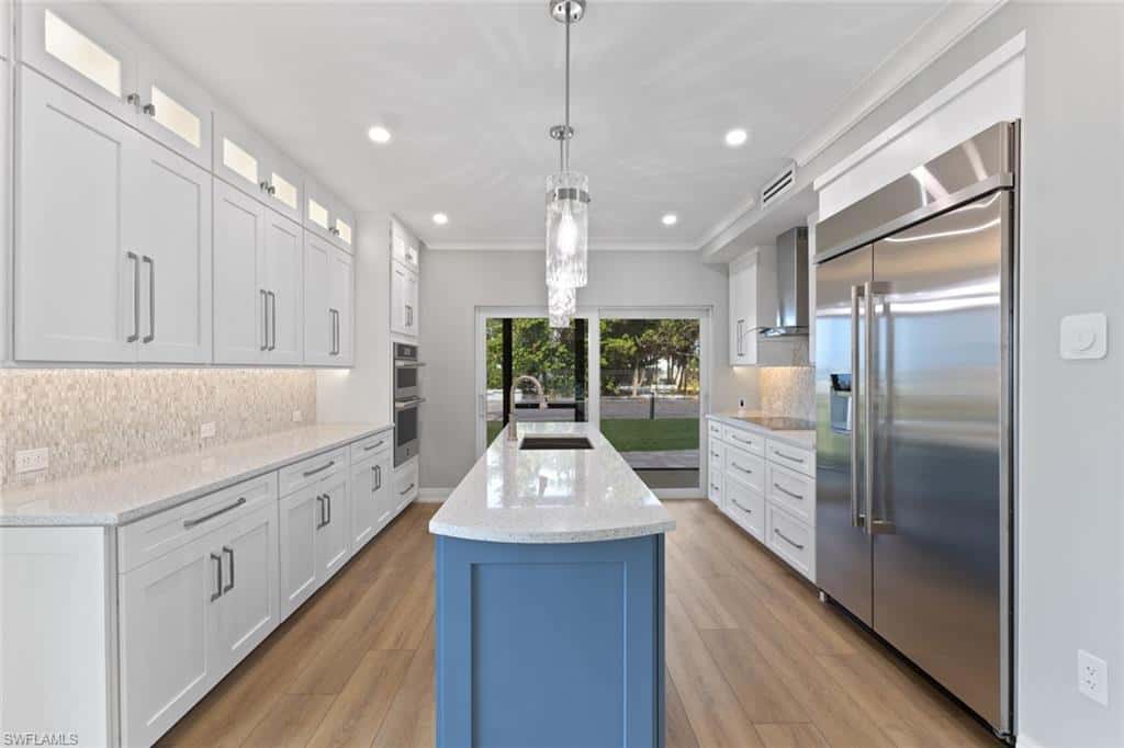 3399 Gulf Shore Blvd #111, Naples, photo 31