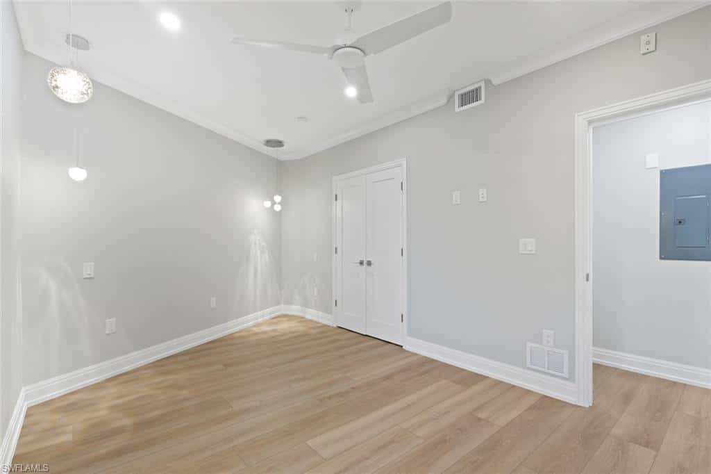 3399 Gulf Shore Blvd #111, Naples, photo 21