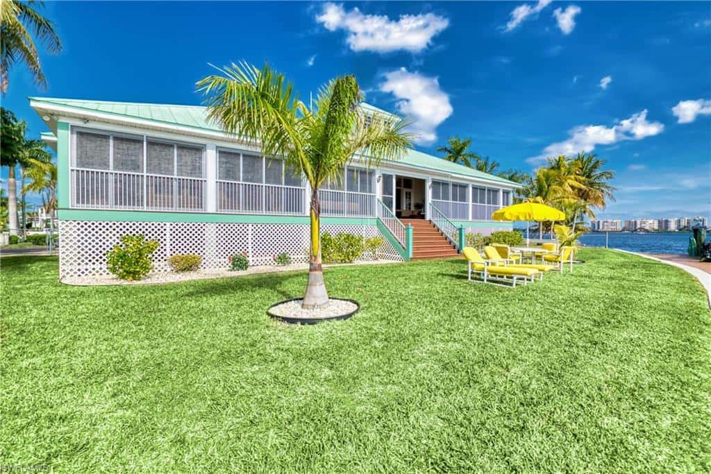 1218 Flamingo Dr, Cape Coral, photo 12