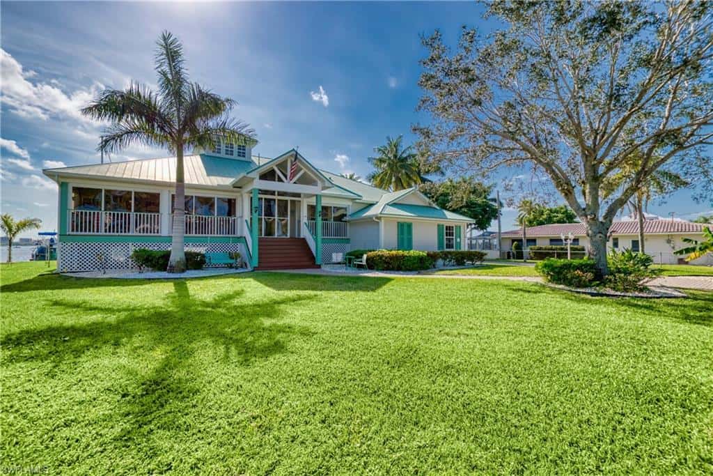 1218 Flamingo Dr, Cape Coral, photo 8