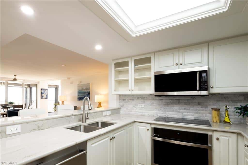 6825 Grenadier Blvd #1002, Naples, photo 22