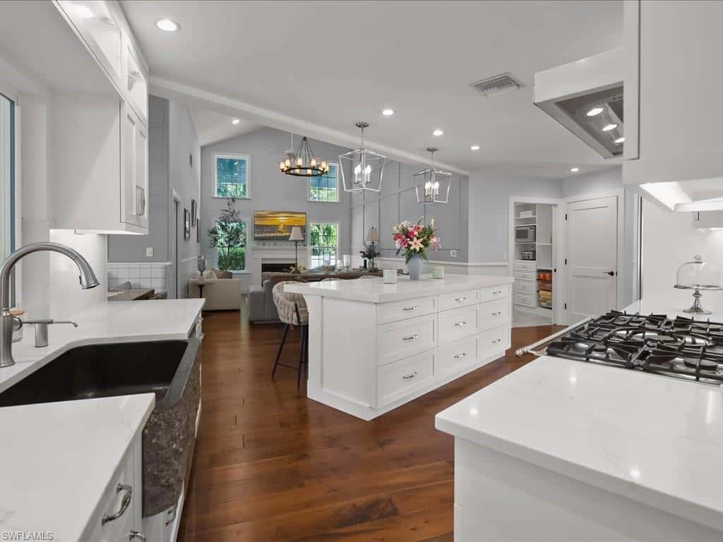 624 Ridge Dr, Naples, photo 17