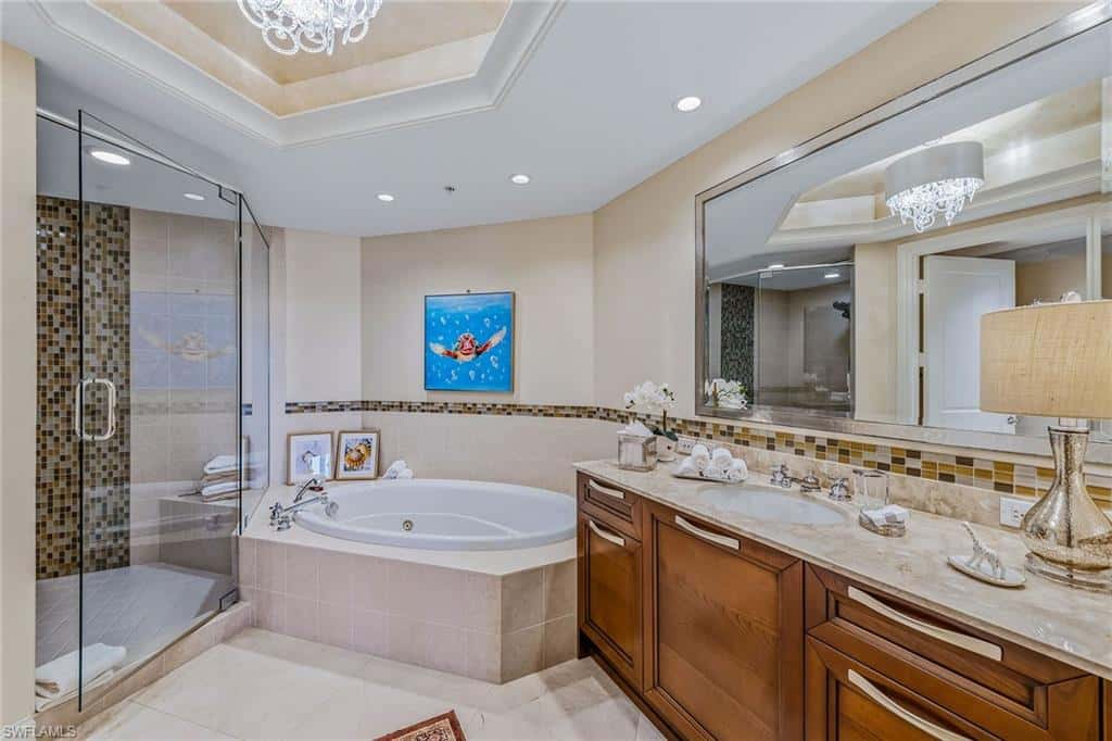 13675 Vanderbilt Dr #707, Naples, photo 20