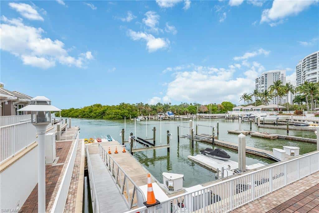 13675 Vanderbilt Dr #707, Naples, photo 24
