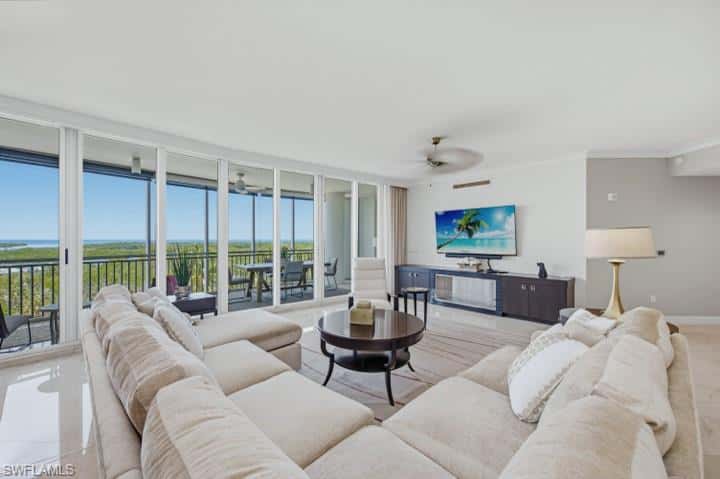 13675 Vanderbilt Dr #707, Naples, photo 4
