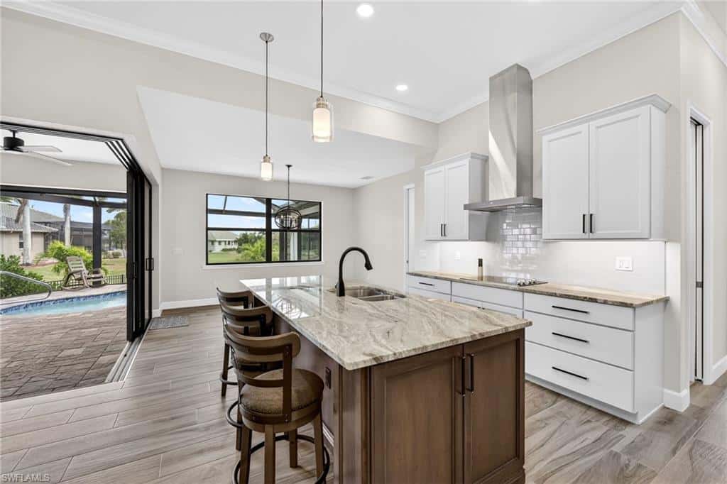 609 Monaco Dr, Punta Gorda, photo 9