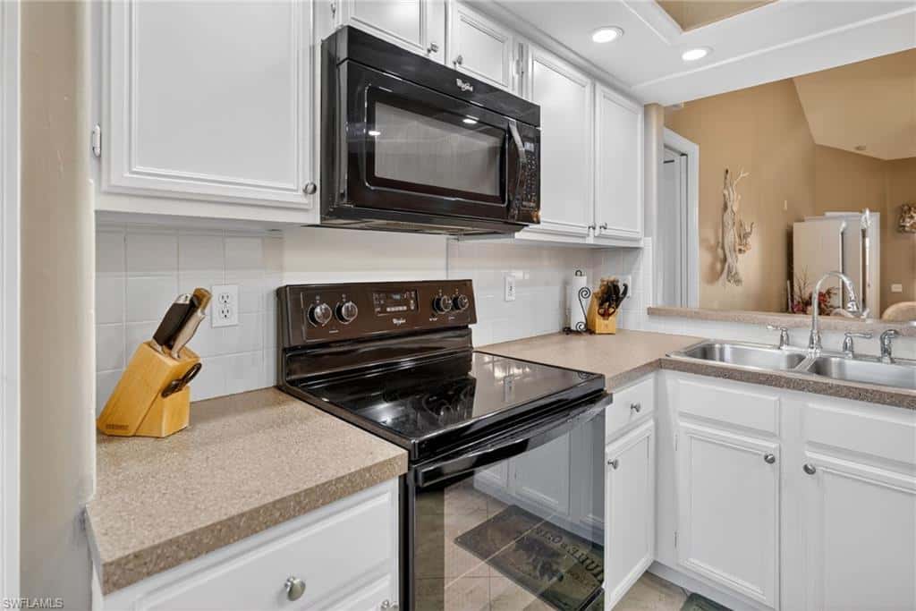 13046 Amberley Ct #611, Bonita Springs, photo 11