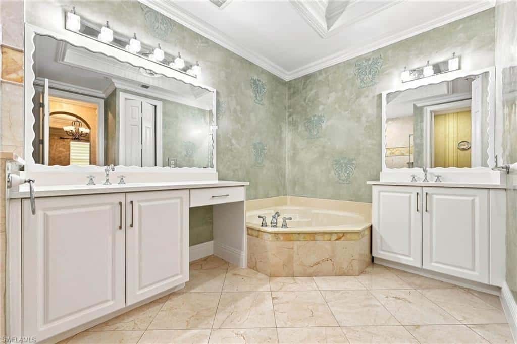 1345 Mariposa Cir #5204, Naples, photo 17