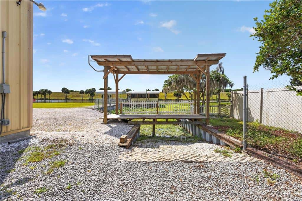 3342 County Road 721 Loop, Moore Haven, photo 41