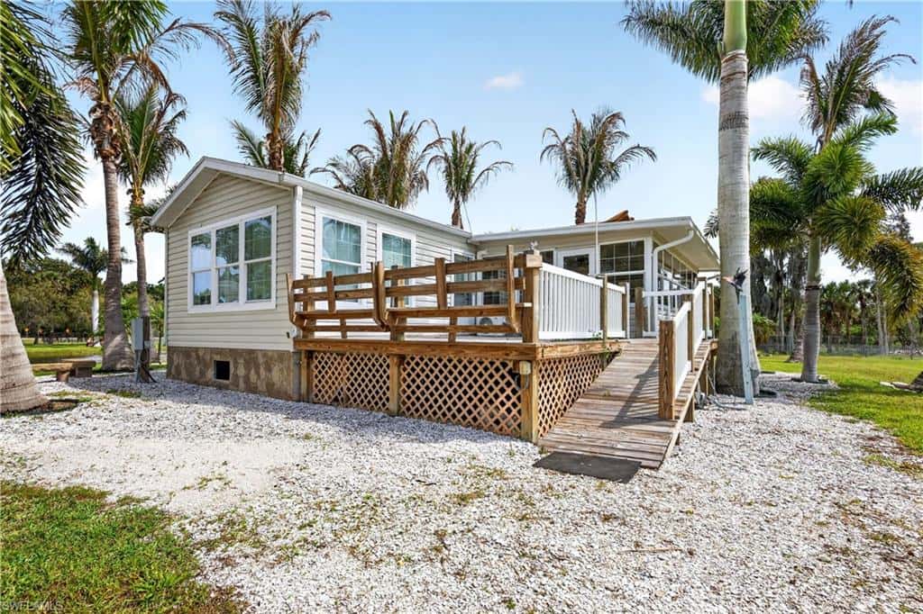 3342 County Road 721 Loop, Moore Haven, photo 4