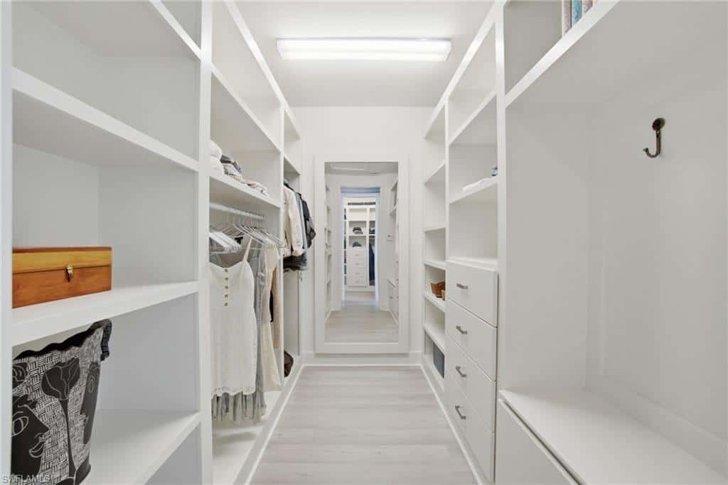 4654 Kensington Cir, Naples, photo 24