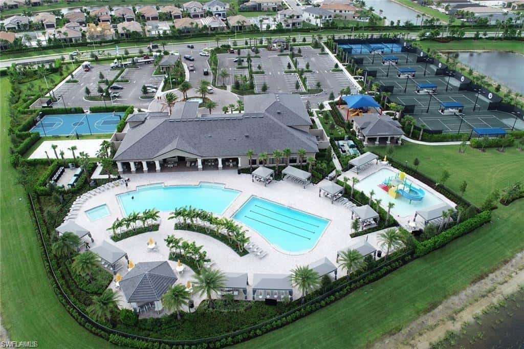4654 Kensington Cir, Naples, photo 38