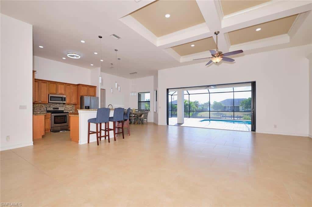 1906 30th Ter, Cape Coral, photo 27