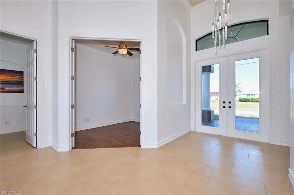 1906 30th Ter, Cape Coral, photo 6