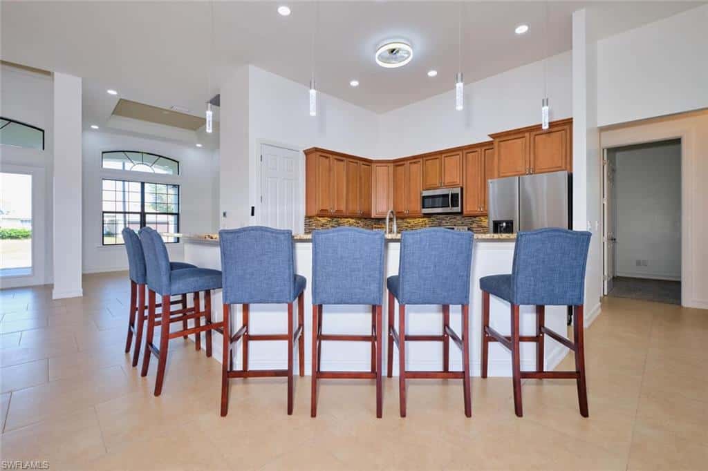1906 30th Ter, Cape Coral, photo 7