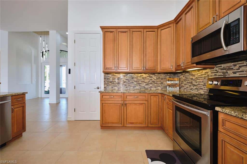 1906 30th Ter, Cape Coral, photo 9