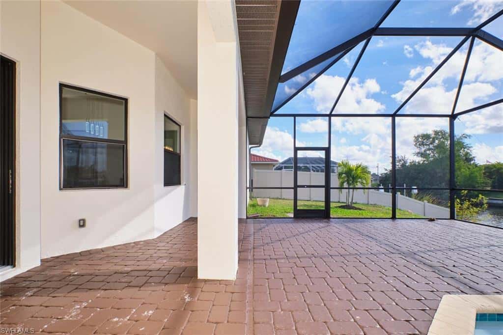 1906 30th Ter, Cape Coral, photo 33