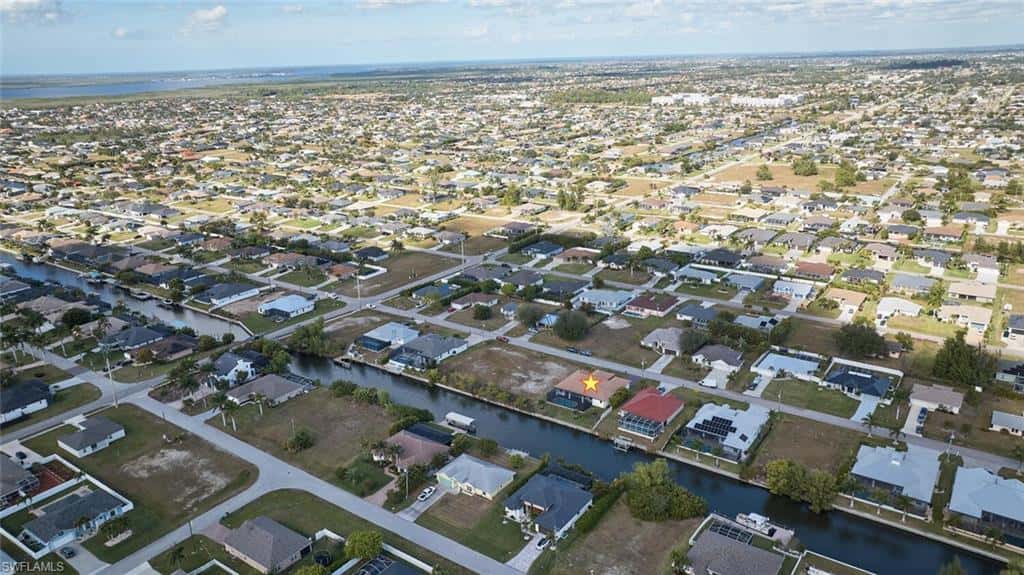 1906 30th Ter, Cape Coral, photo 48