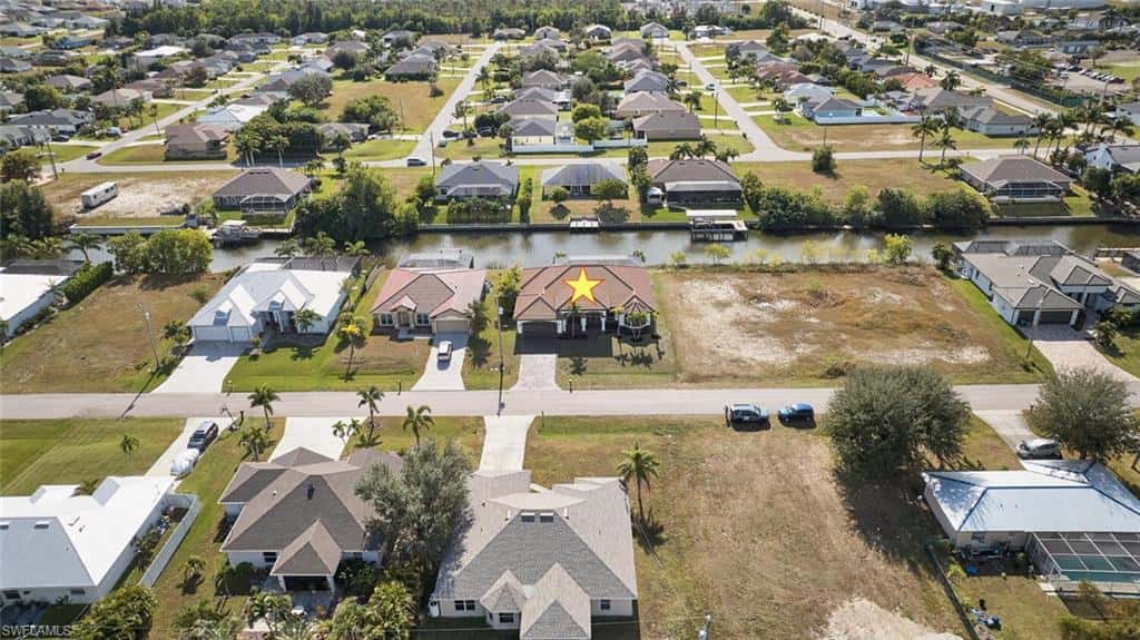 1906 30th Ter, Cape Coral, photo 44