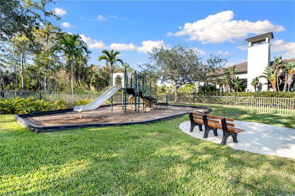 4698 Abaca Cir, Naples, photo 36