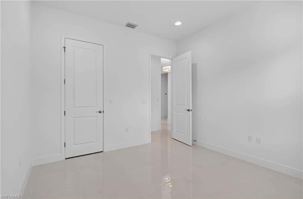 20908 Thistle Leaf Ln, Estero, photo 17