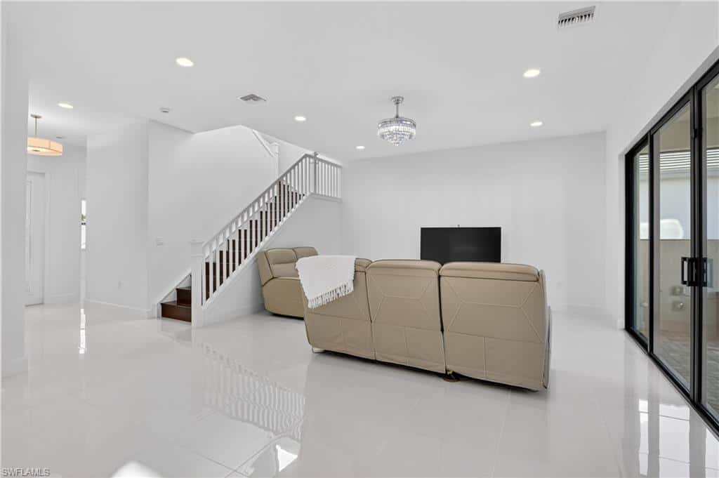 20908 Thistle Leaf Ln, Estero, photo 5