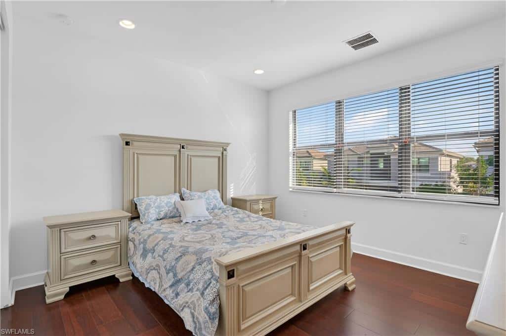20908 Thistle Leaf Ln, Estero, photo 33
