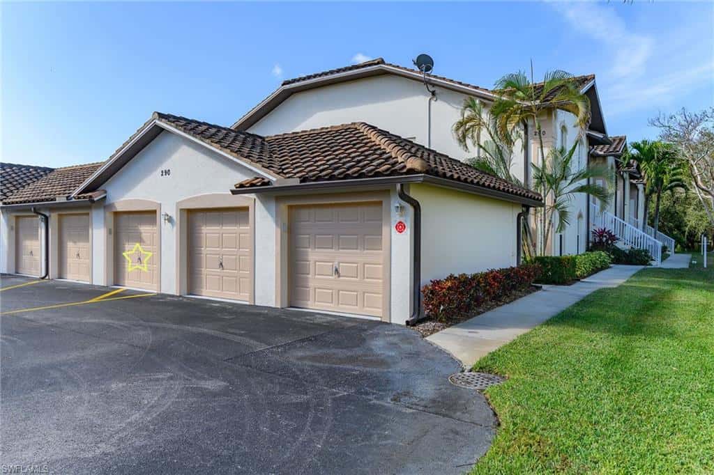 290 Newport Dr #107, Naples, photo 32