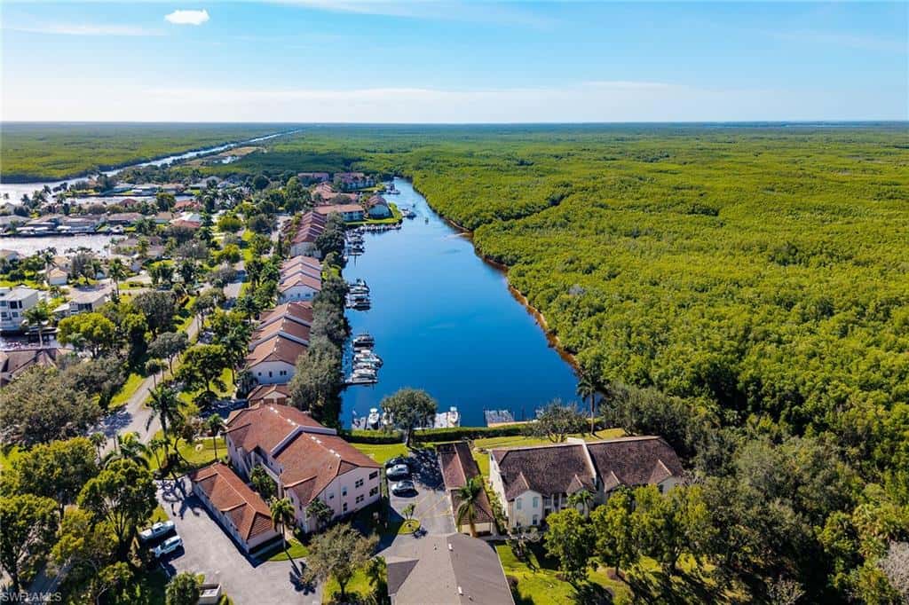 290 Newport Dr #107, Naples, photo 35