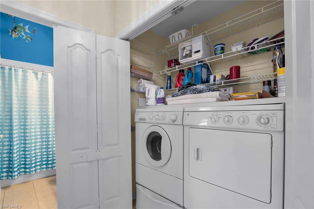 290 Newport Dr #107, Naples, photo 25